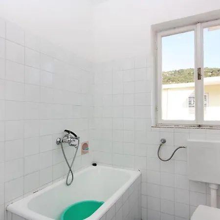 Okuklje 4912e *