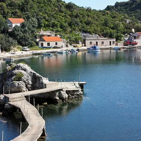 Okuklje 4912e Apartamento Babino Polje